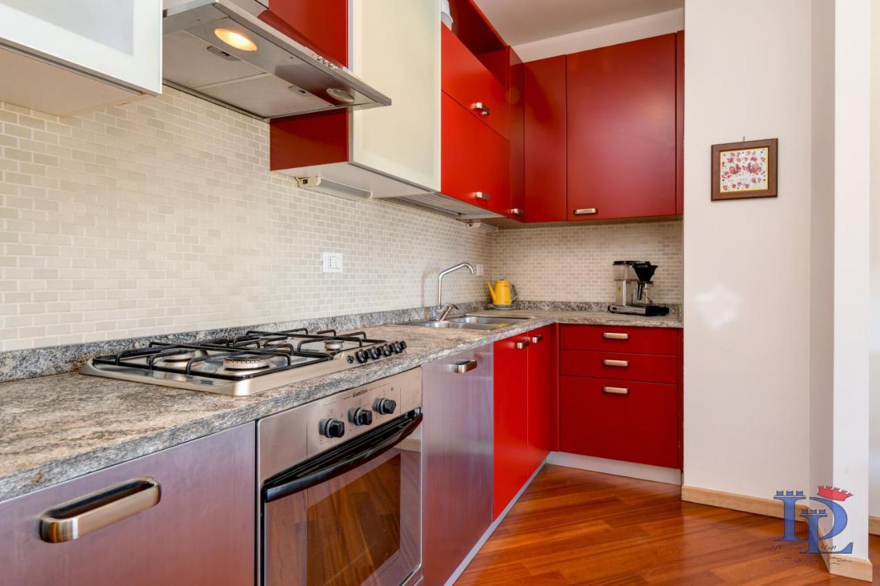 Ferienwohnung DesenzanoLoft Butterfly And Pools Desenzano del Garda Exterior foto
