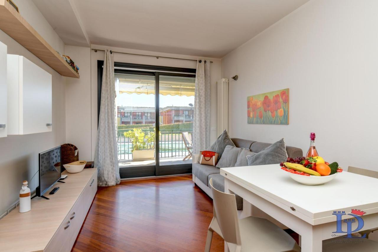 Ferienwohnung DesenzanoLoft Butterfly And Pools Desenzano del Garda Exterior foto